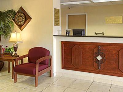 Baymont Inn & Suites Orlando/Universal Area Interior foto